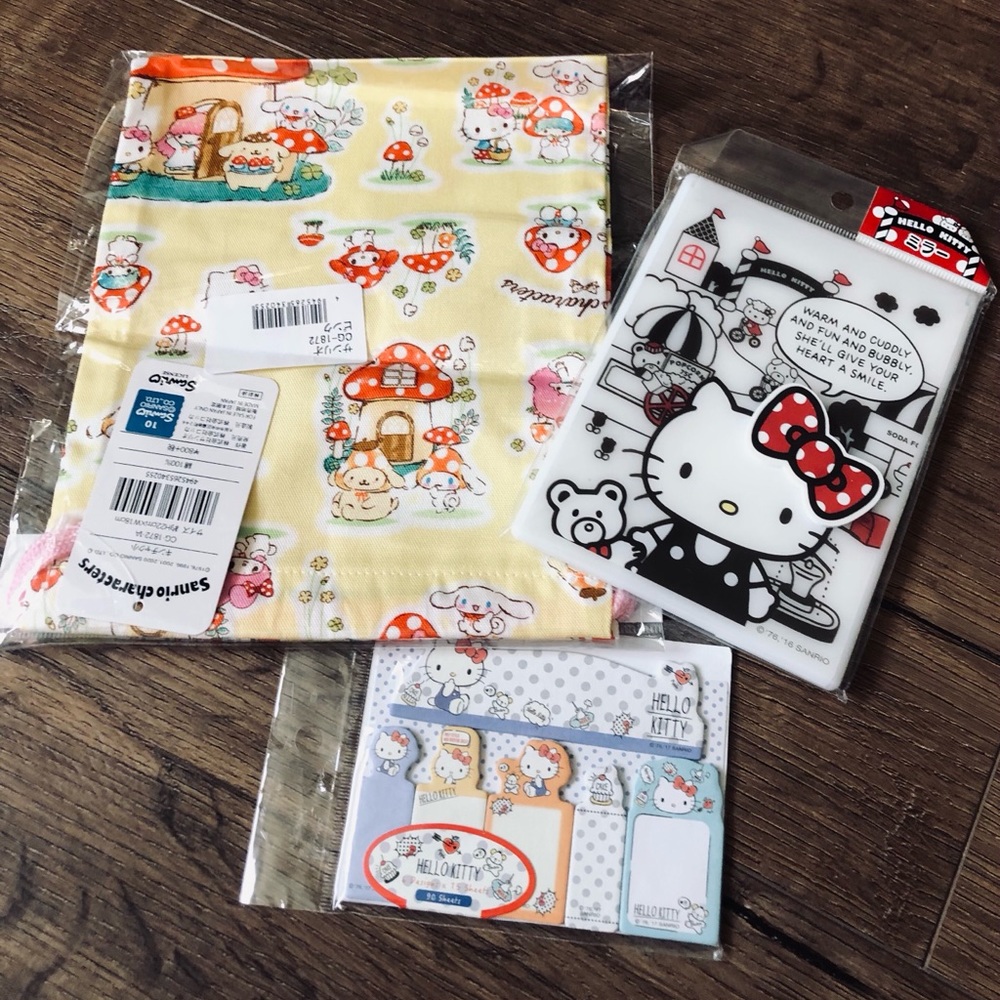 HELLO KITTY-NWT Japanese Fun Bundle
